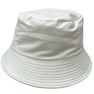 Reversible fake leather / plain cotton bucket hat